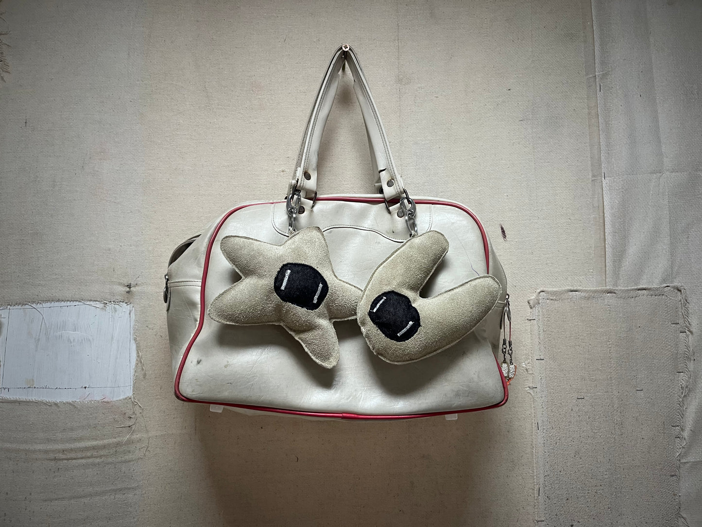 LATHER SUDE TAN MOSSKEYCHAIN