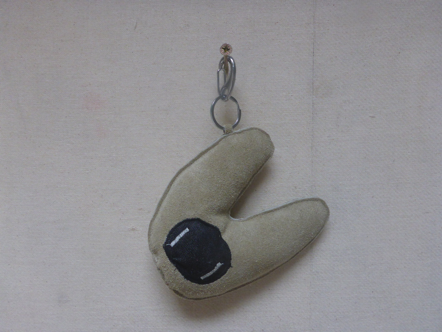 LATHER SUDE TAN MOSSKEYCHAIN