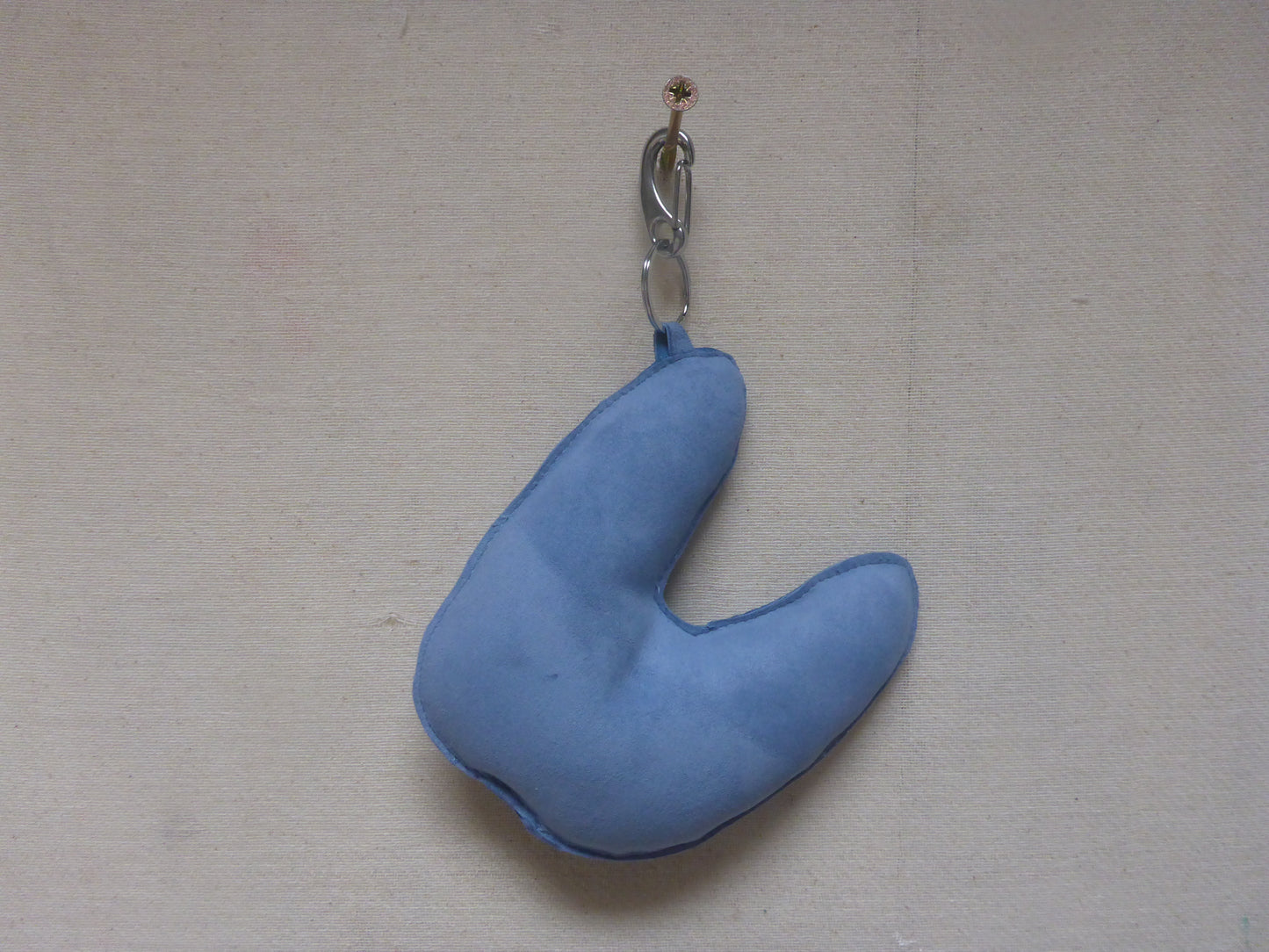 BLUE LEATHER SUDE MOSS KEYCHIN